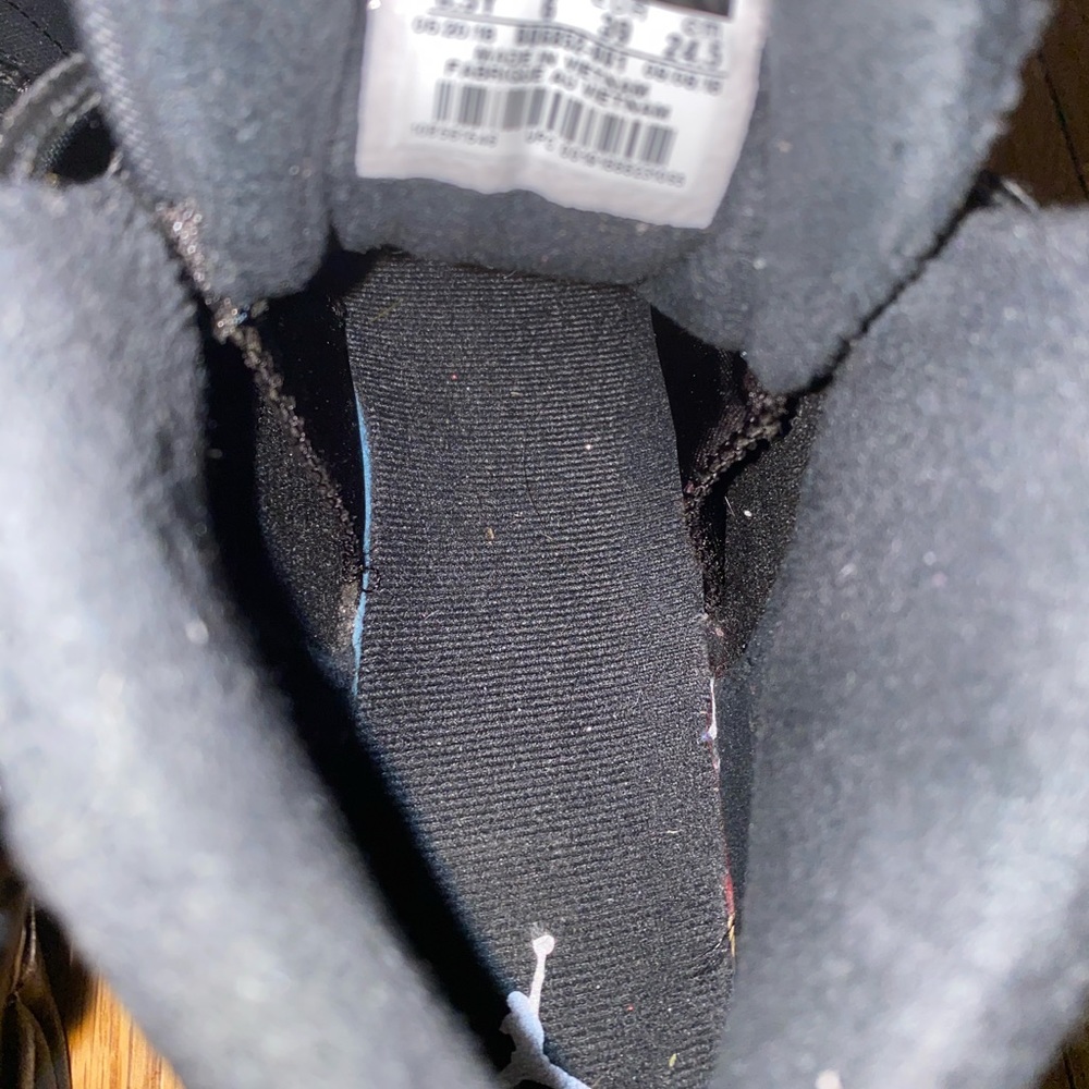 Jordan 12 - Picture 4 of 7